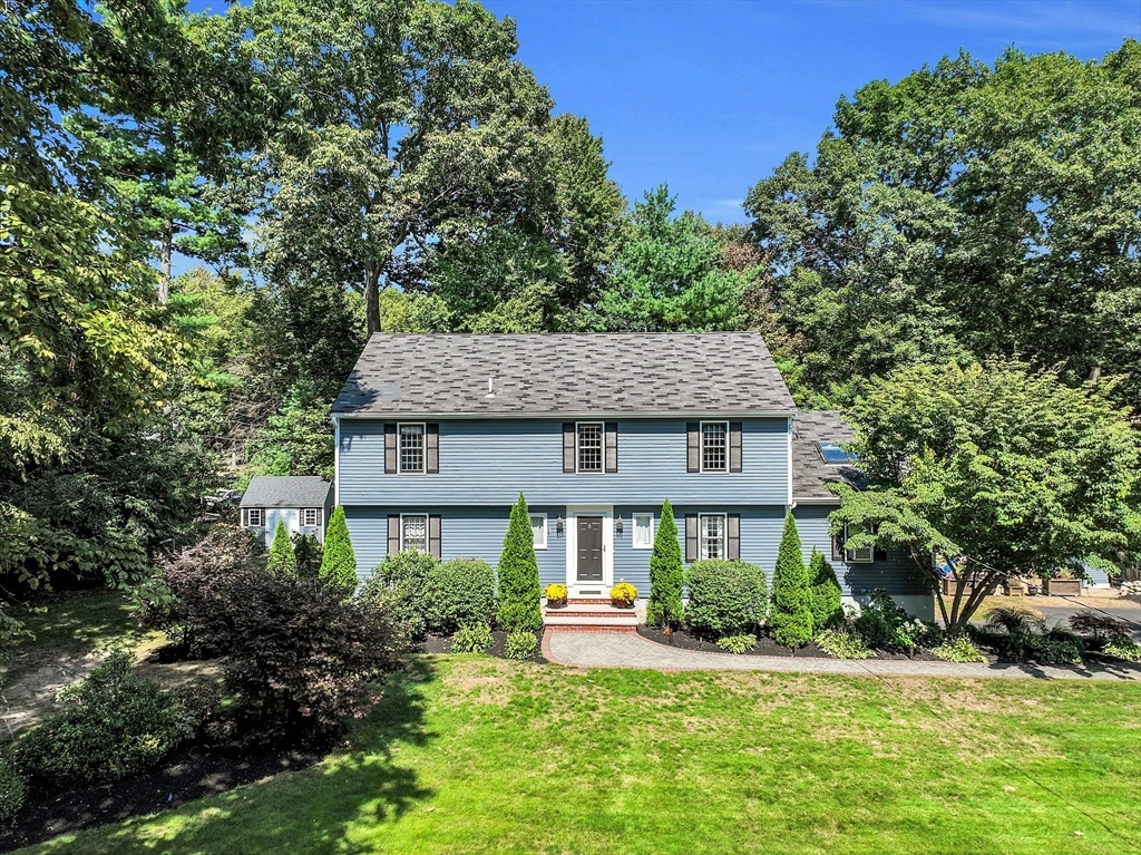 Property Photo:  7 Woodchester Drive  MA 01720 