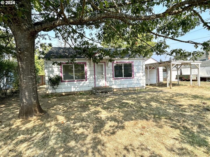 207 E 30th Ave  Eugene OR 97405 photo