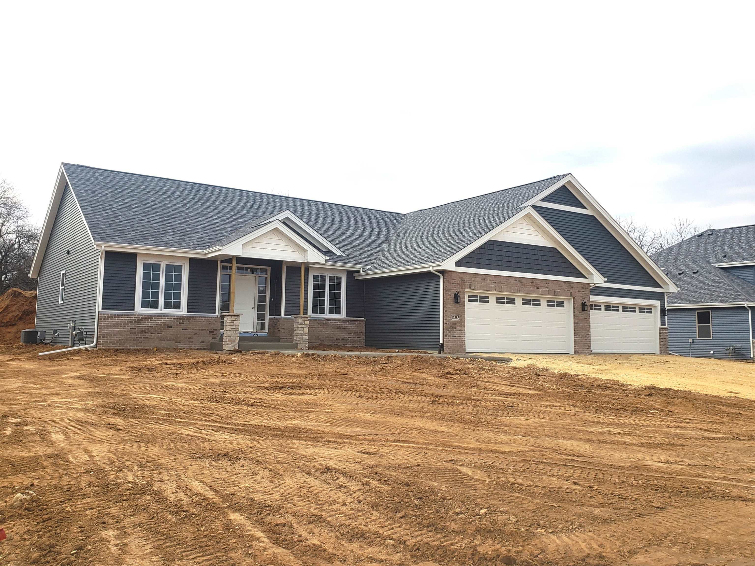 Property Photo:  13888 Bradley Dr  IL 61073 