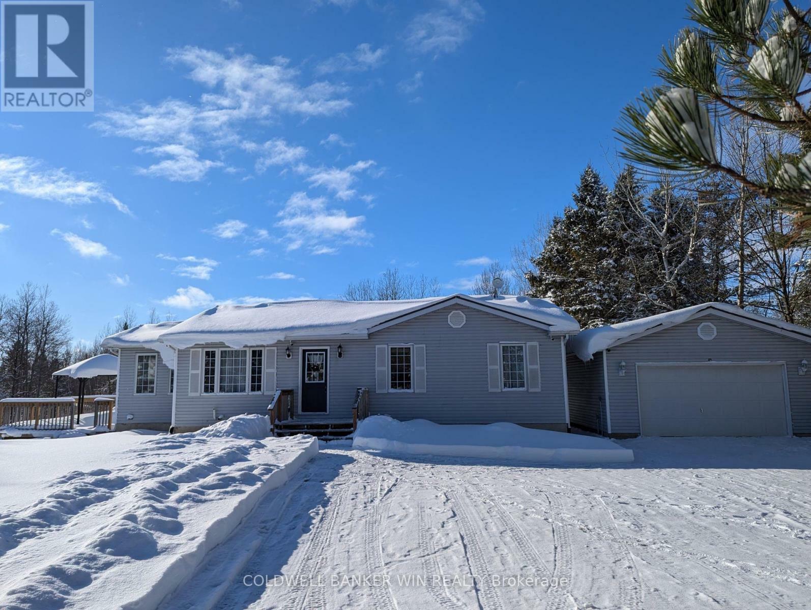 Photo de la propriété:  111462 Grey Road 14  ON N0G 1N0 