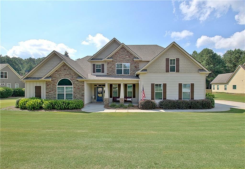Property Photo: 125 Kenmare Row GA 30290