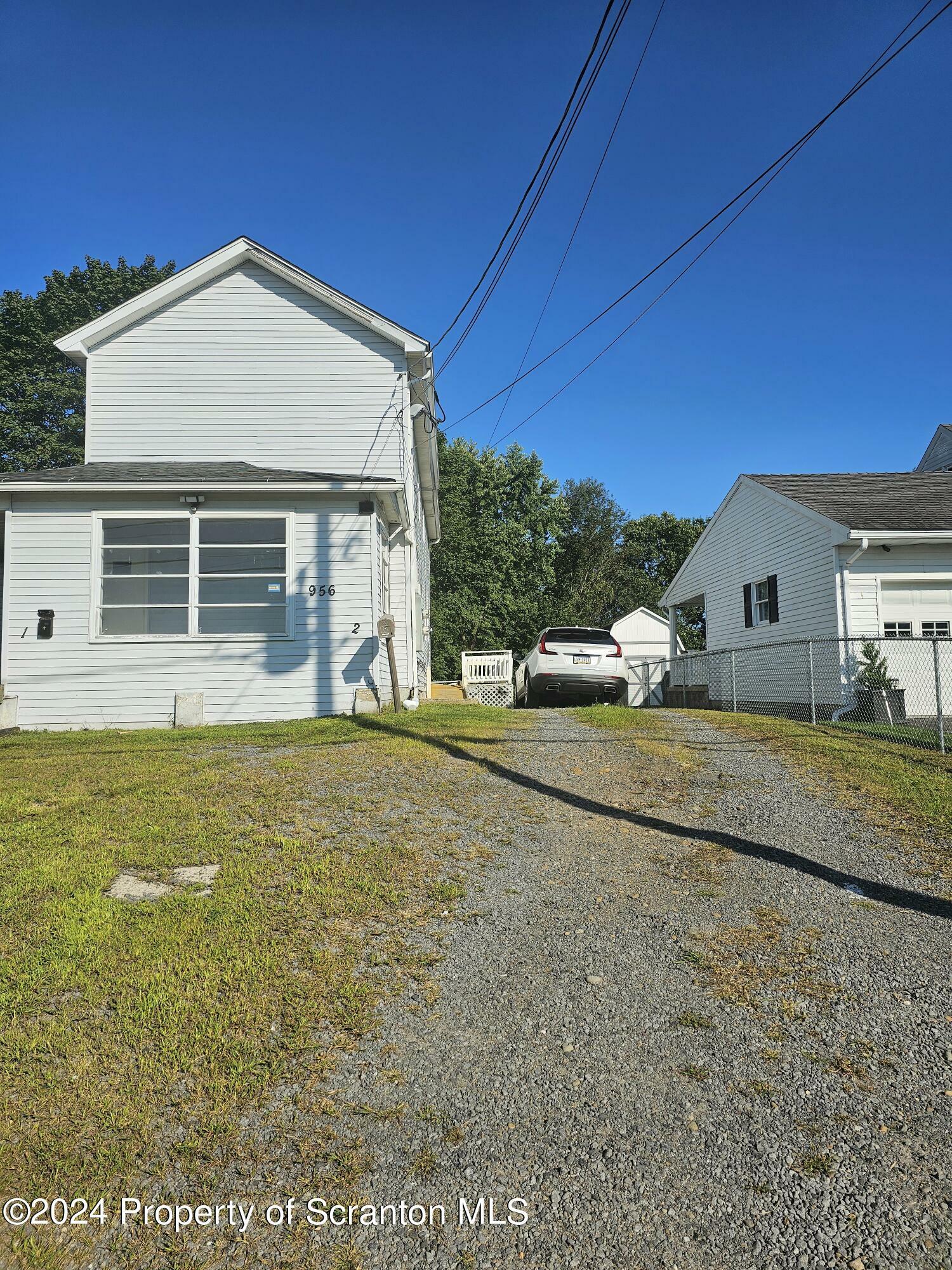 Property Photo:  956 Wood Street 2  PA 18518 