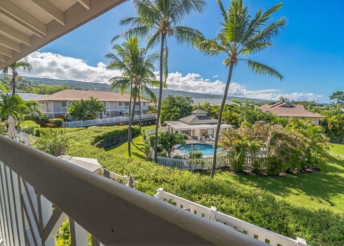 Property Photo:  75-6081 Alii Dr V204  HI 96740 