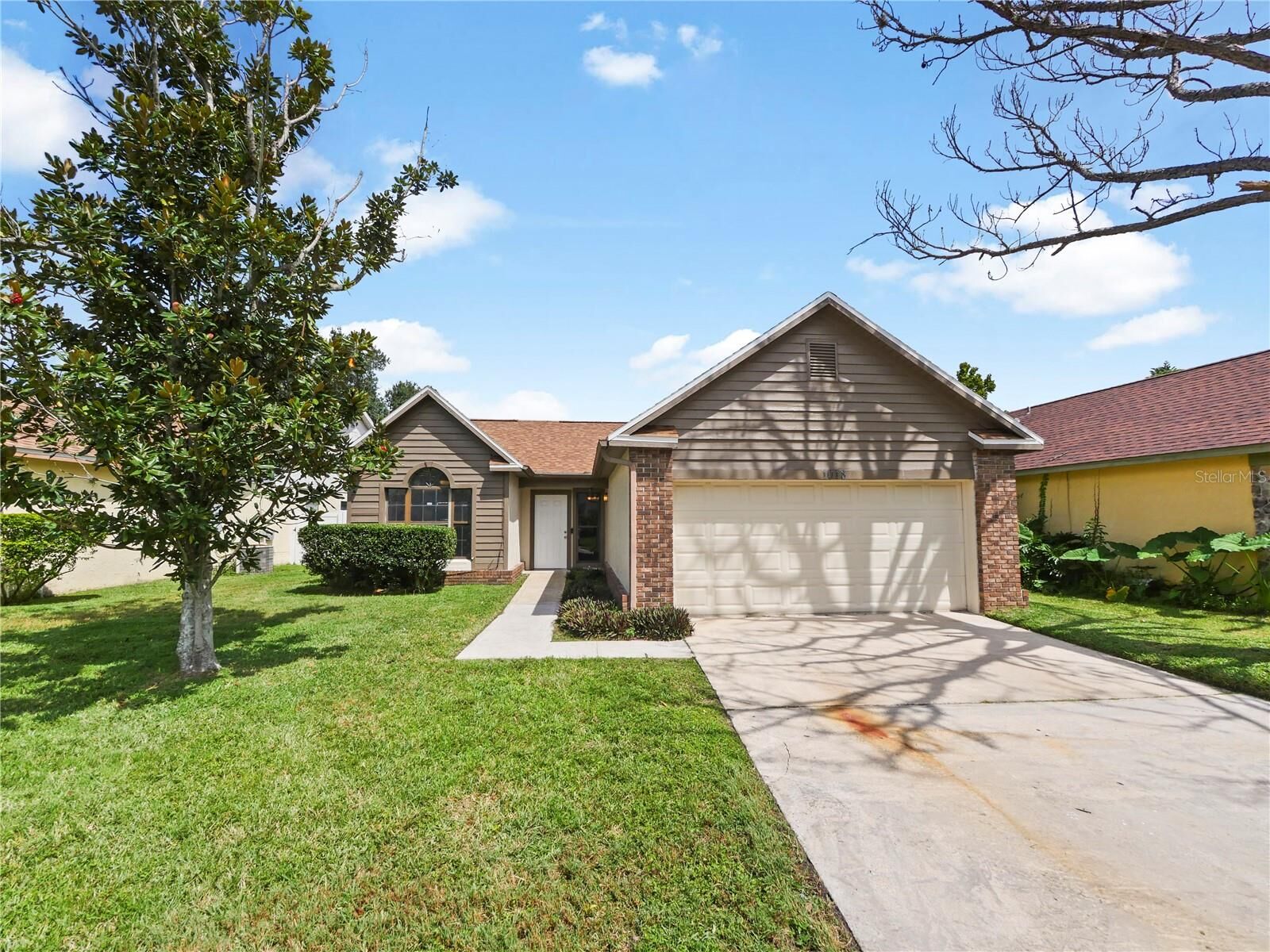 Property Photo: 1018 Pearson Drive FL 32765