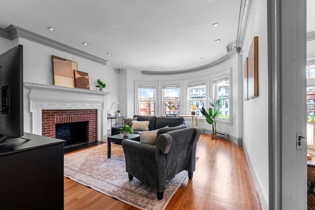 Property Photo:  857 Beacon St. 41  MA 02215 