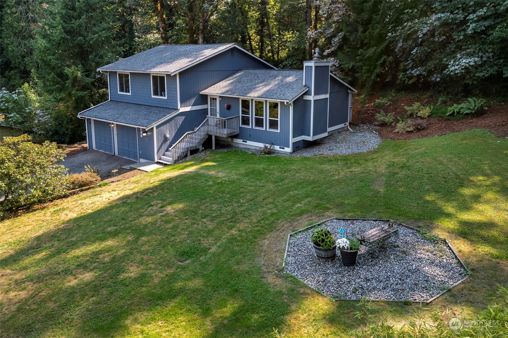 585 Mt. Cedar Drive SW  Issaquah WA 98027 photo