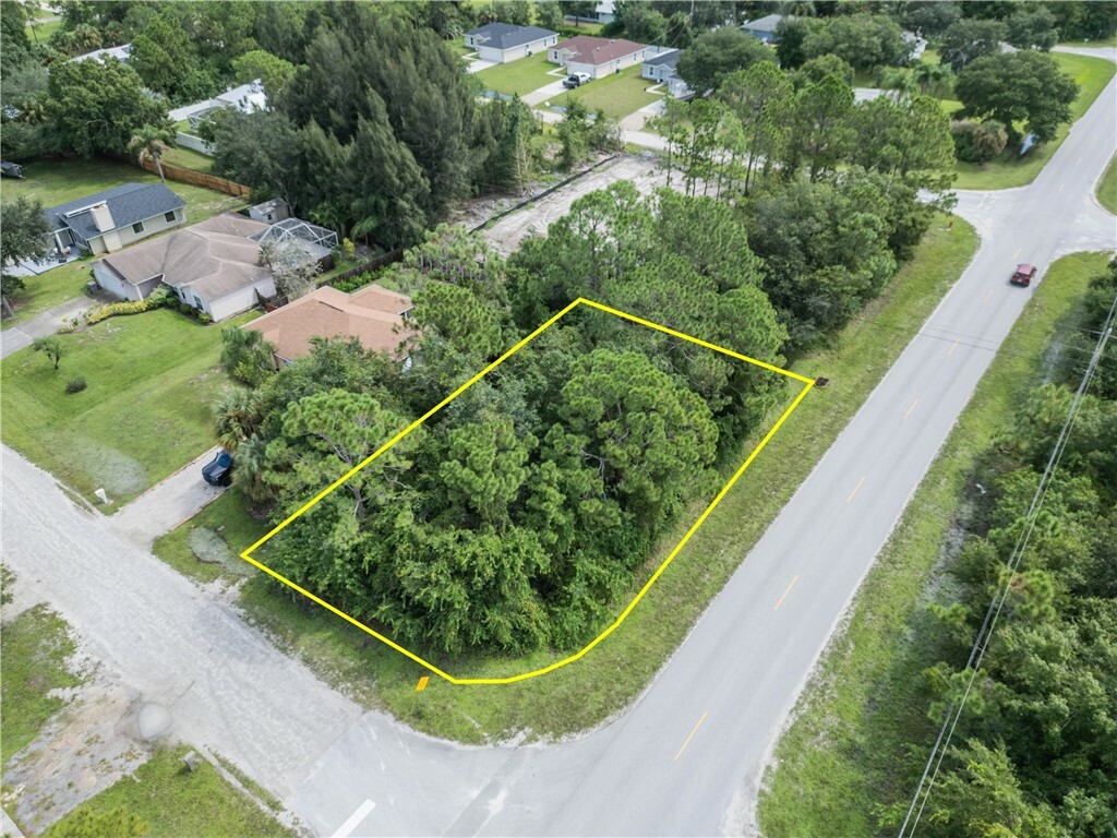 Property Photo:  9550 79th Street  FL 32967 