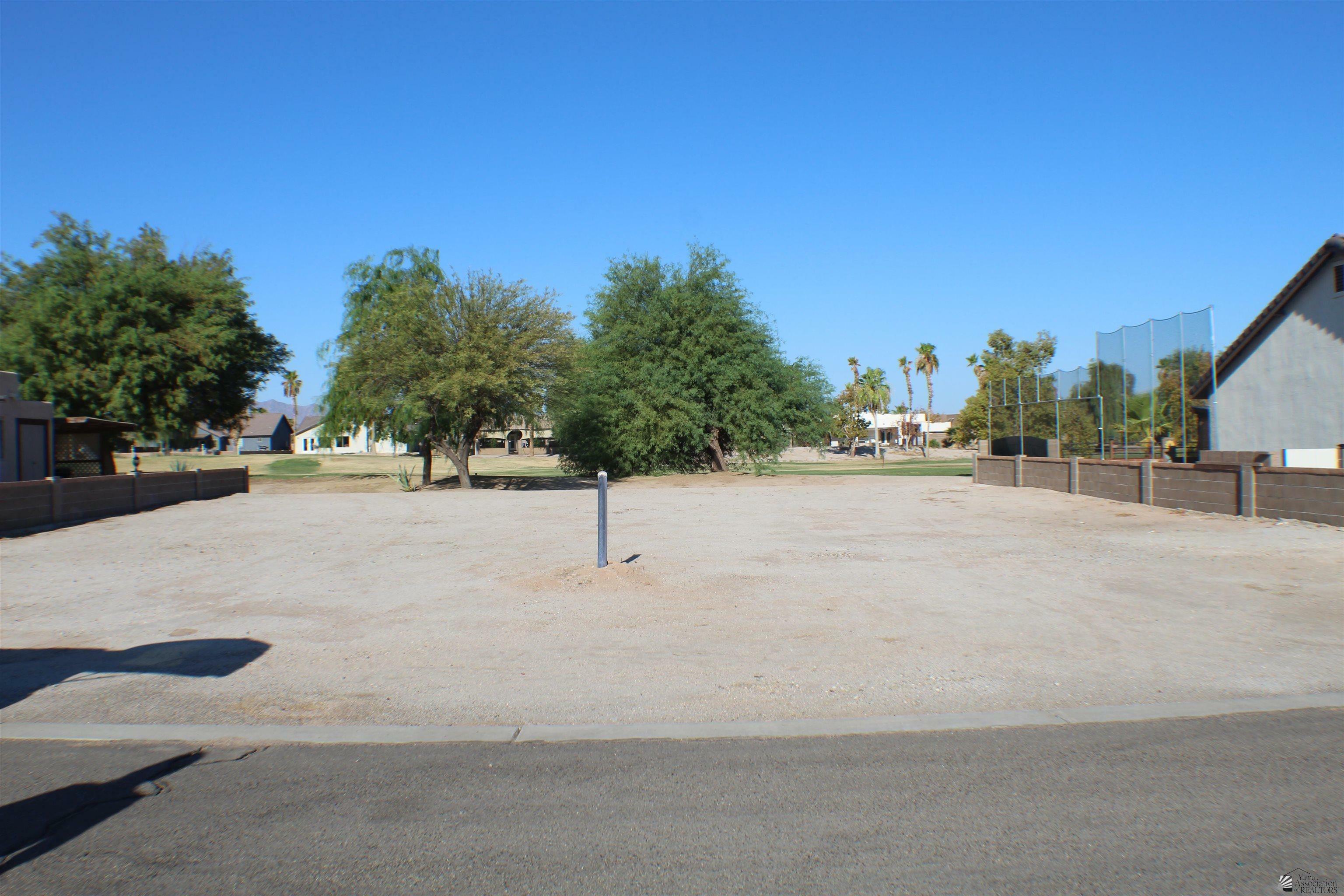 Property Photo:  11772 Laguna St  AZ 85356 