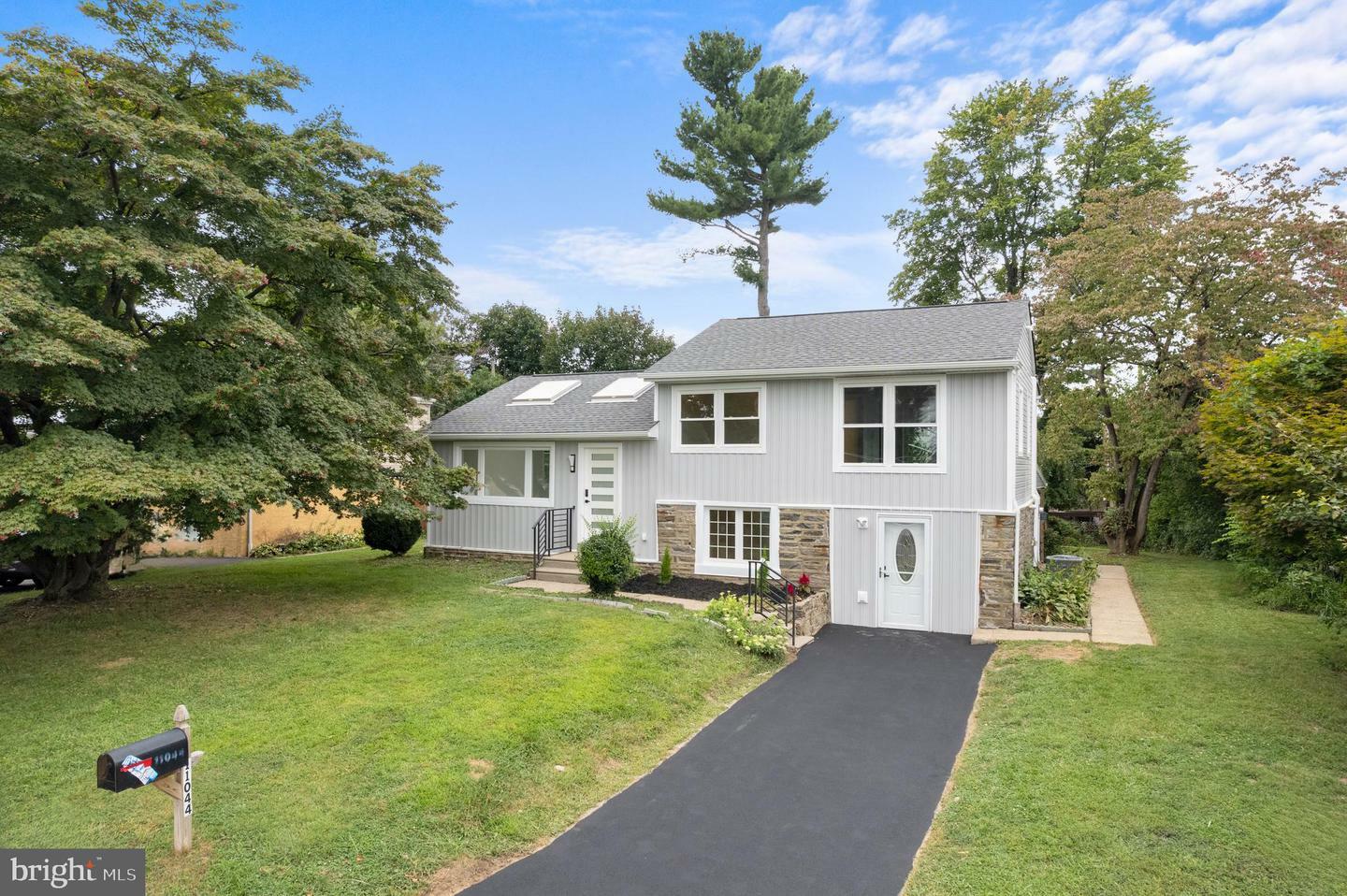 Property Photo:  11044 Ferndale Street  PA 19116 