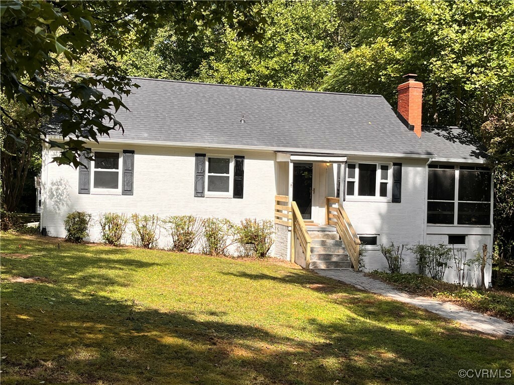 Property Photo:  1042 Peck Road  VA 23235 