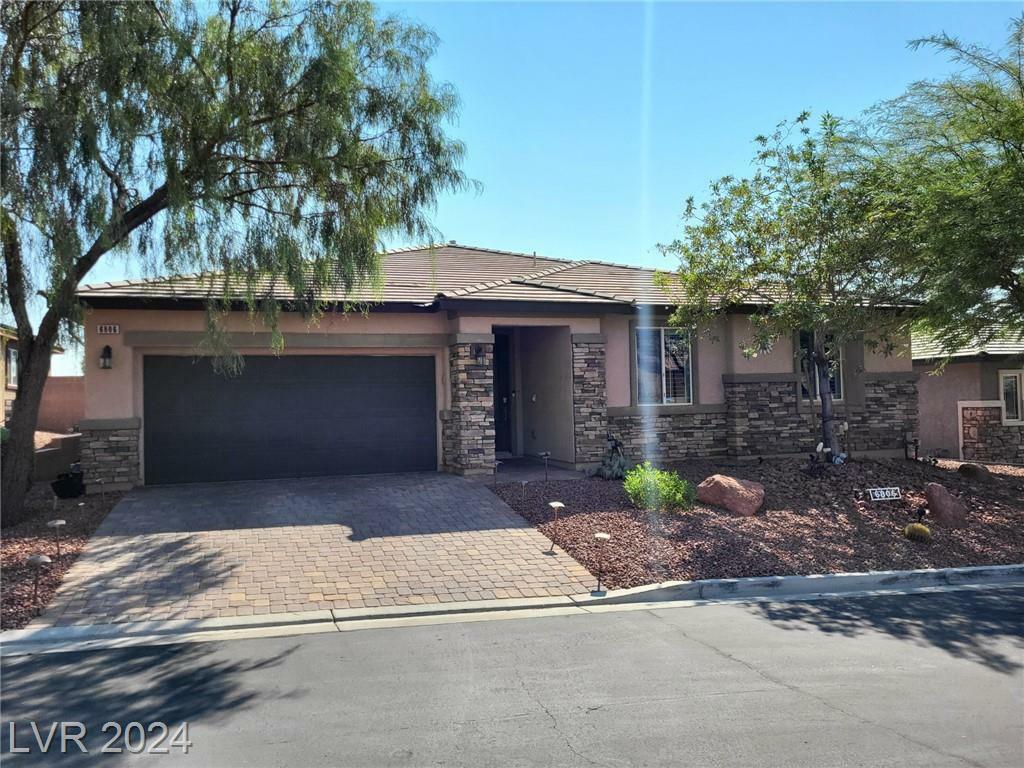 6806 Willowcroft Street  Las Vegas NV 89149 photo