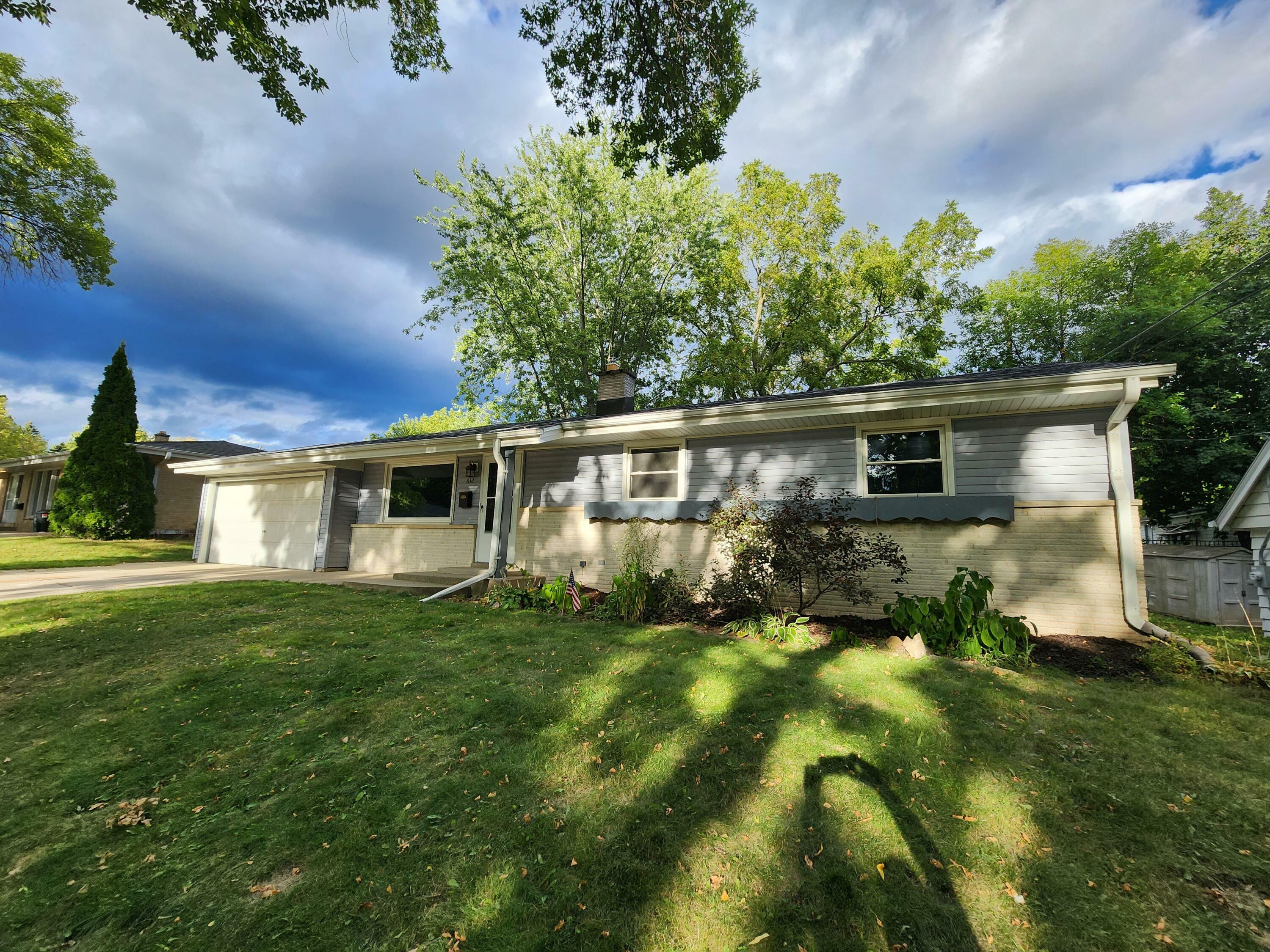 Property Photo:  832 S 88th St  WI 53214 