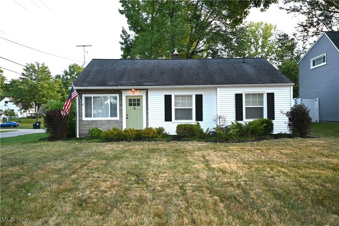 Property Photo:  47 Maple Street  OH 44406 