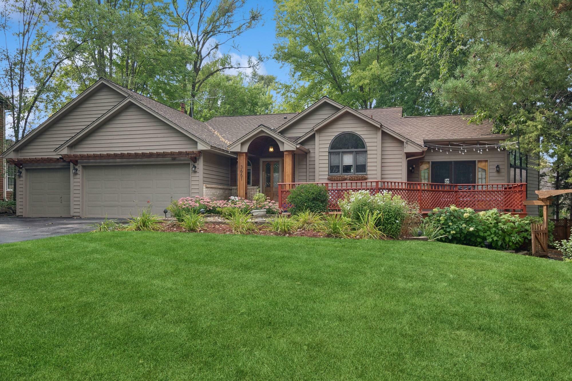 Property Photo:  3661 Ashbury Road  MN 55122 