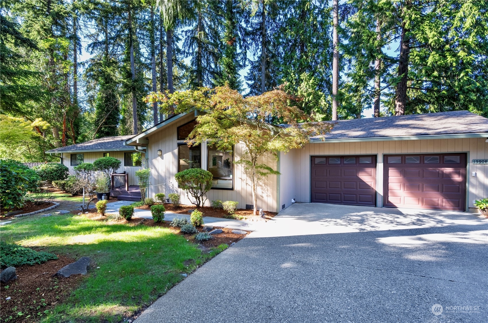 Property Photo:  15908 SE Newport Way  WA 98006 