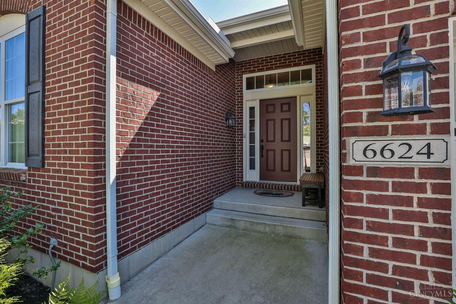 Property Photo:  6624 Creekside Way  OH 45011 