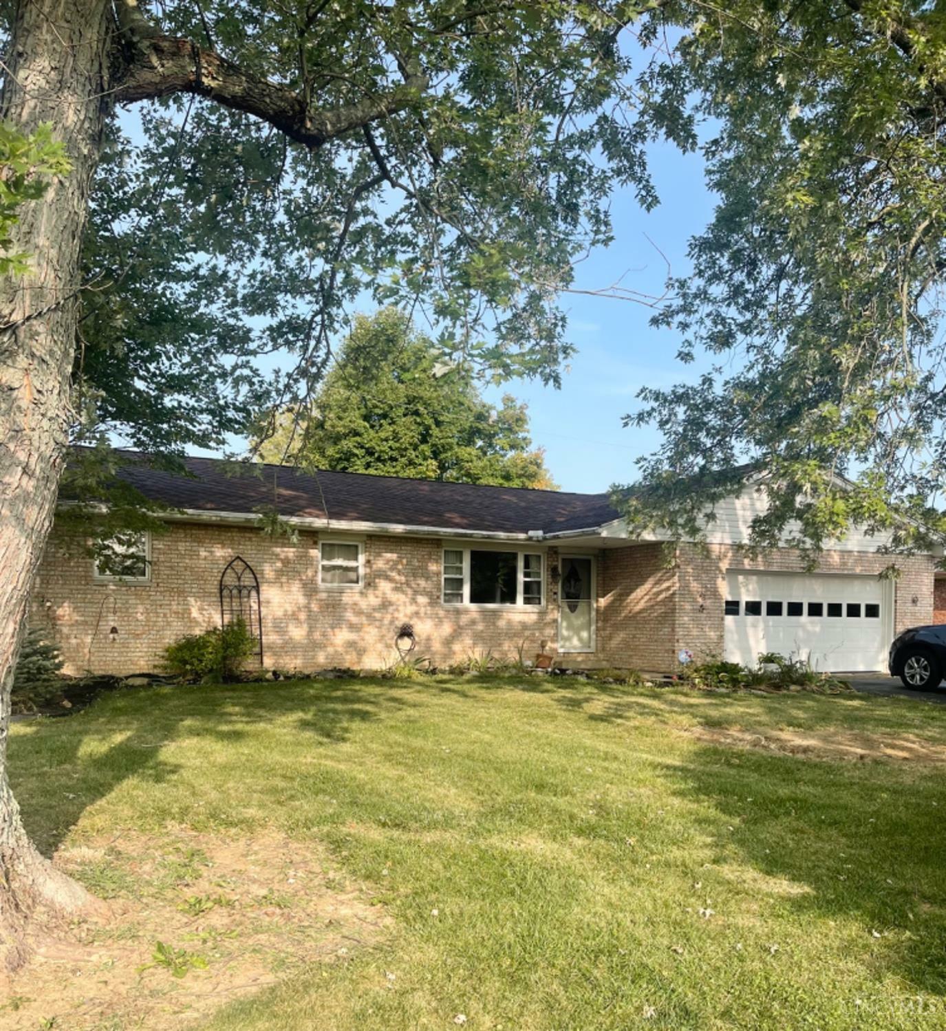 Property Photo:  8023 Pleasant Valley Road  OH 45311 