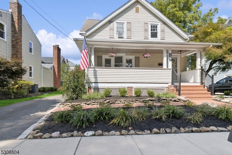 Property Photo:  127 Grove St  NJ 08876 