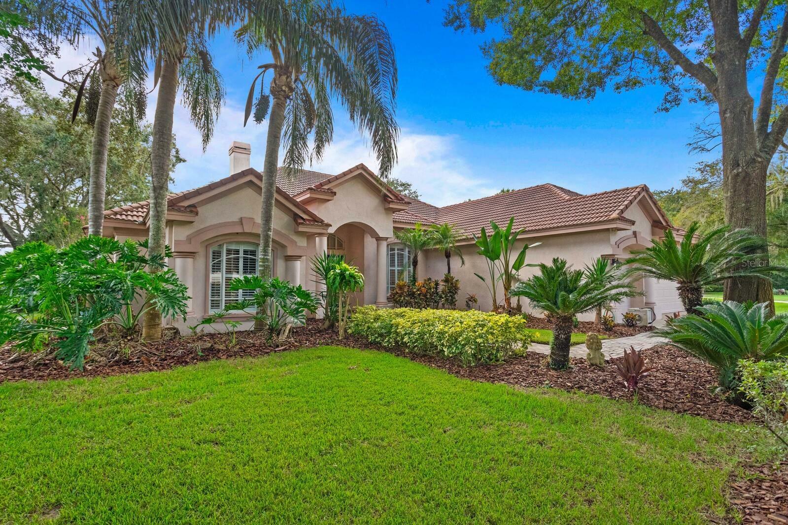 Property Photo:  1203 Oxbridge Drive  FL 33549 