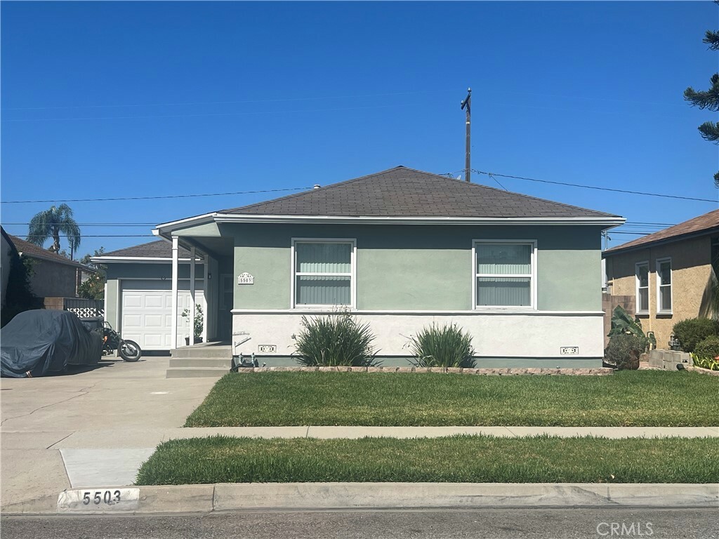 Property Photo:  5503 Bonfair Avenue  CA 90712 