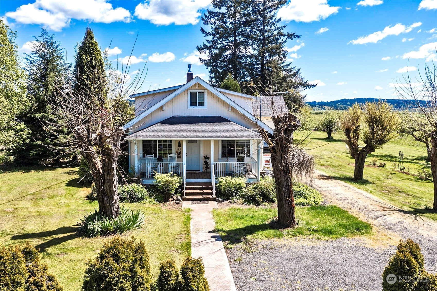 Property Photo:  379 Twin Oaks Road  WA 98532 