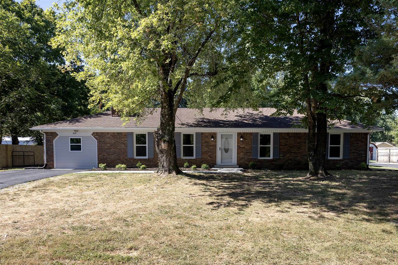 Property Photo:  909 Parkland Way  KY 42101 