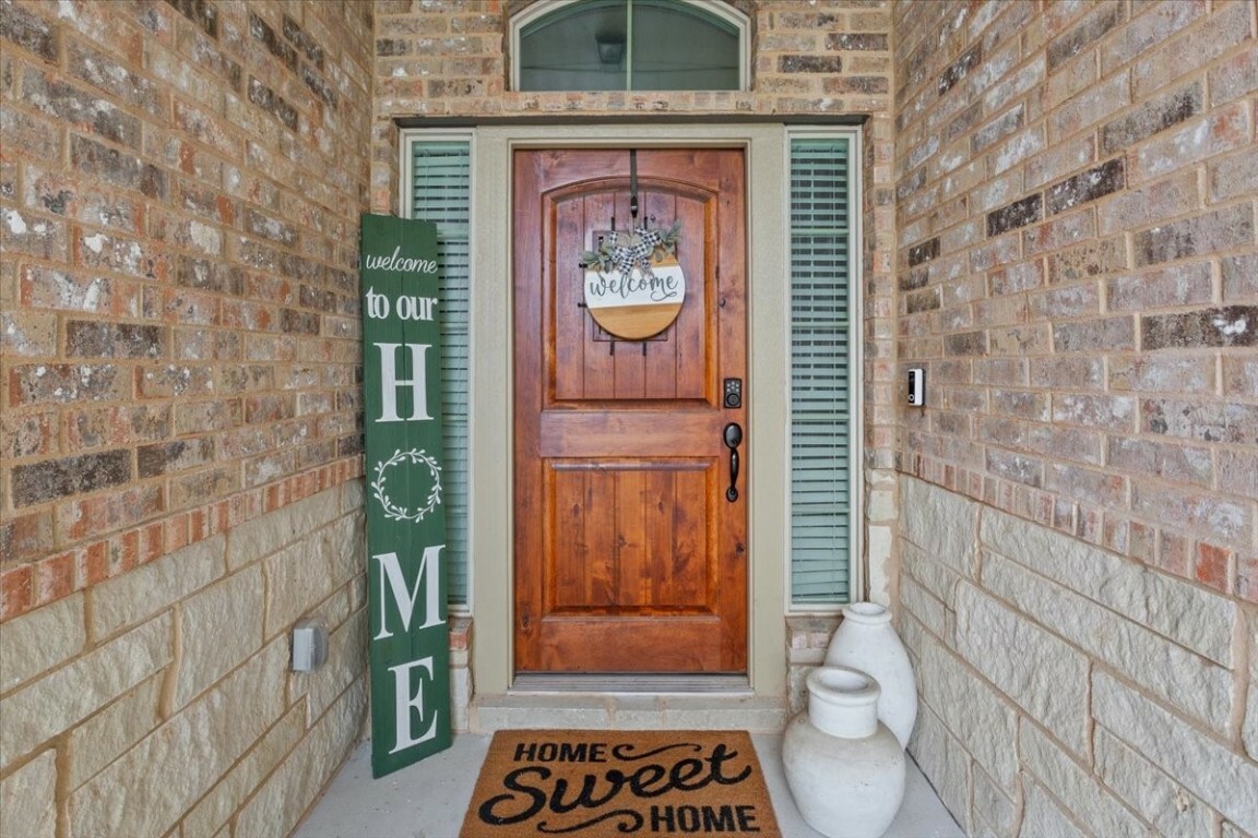 Property Photo: 5618 Fenton Lane TX 76513