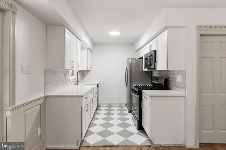 42 Trowbridge Lane Dd  Clementon NJ 08021 photo