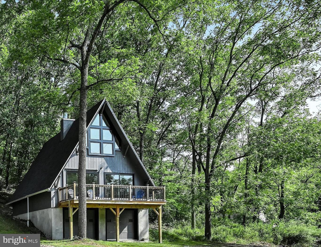 Property Photo:  187 N Greenview  PA 17972 