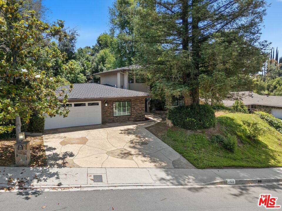 Property Photo:  4743   Dunman Ave  CA 91364 