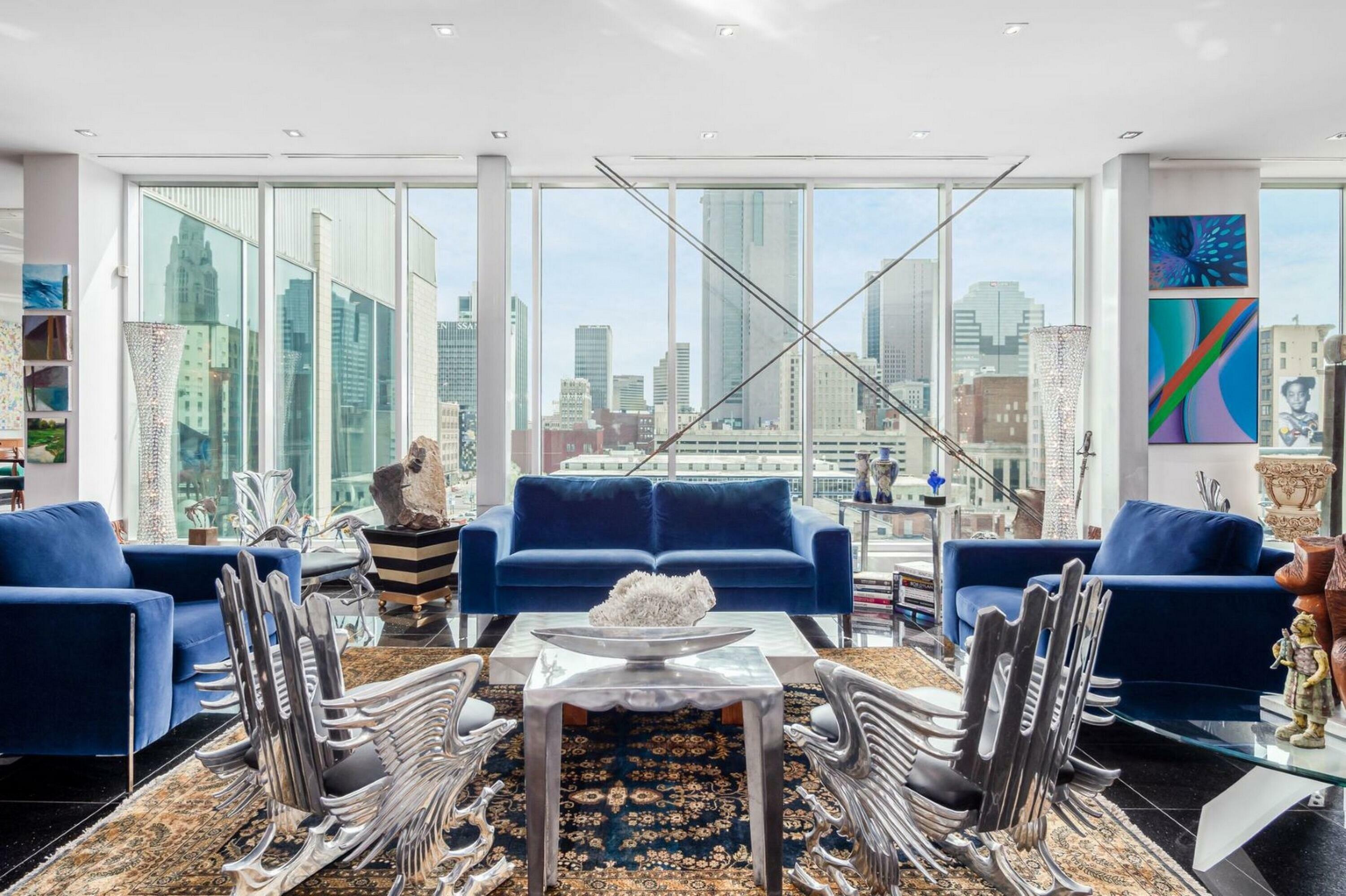 Property Photo: 60 E Spring Street OH 43215