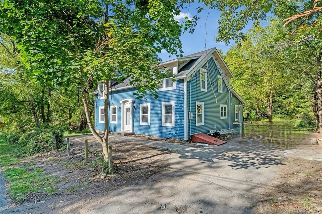 Property Photo:  294 Goshen Turnpike  NY 10941 