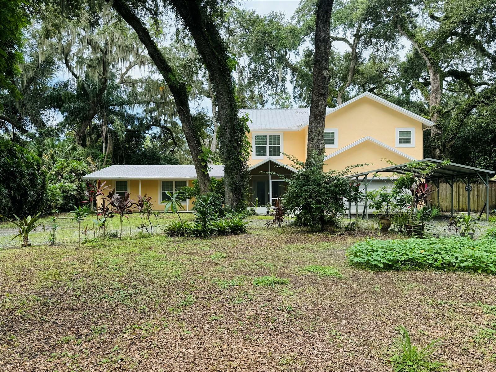 Property Photo:  315 Wooten Road  FL 33548 