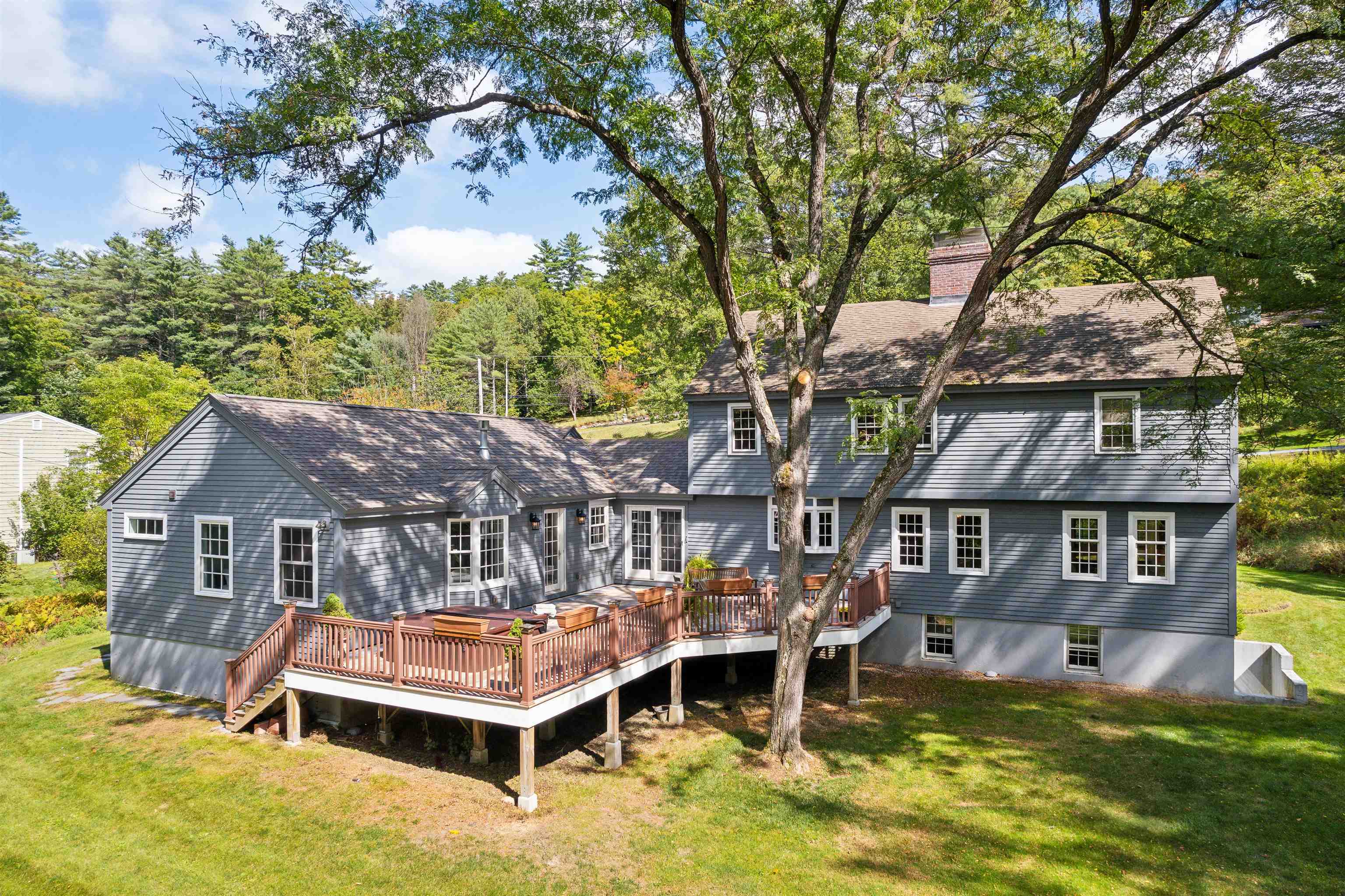 Property Photo:  33 Rayton Road  NH 03755 