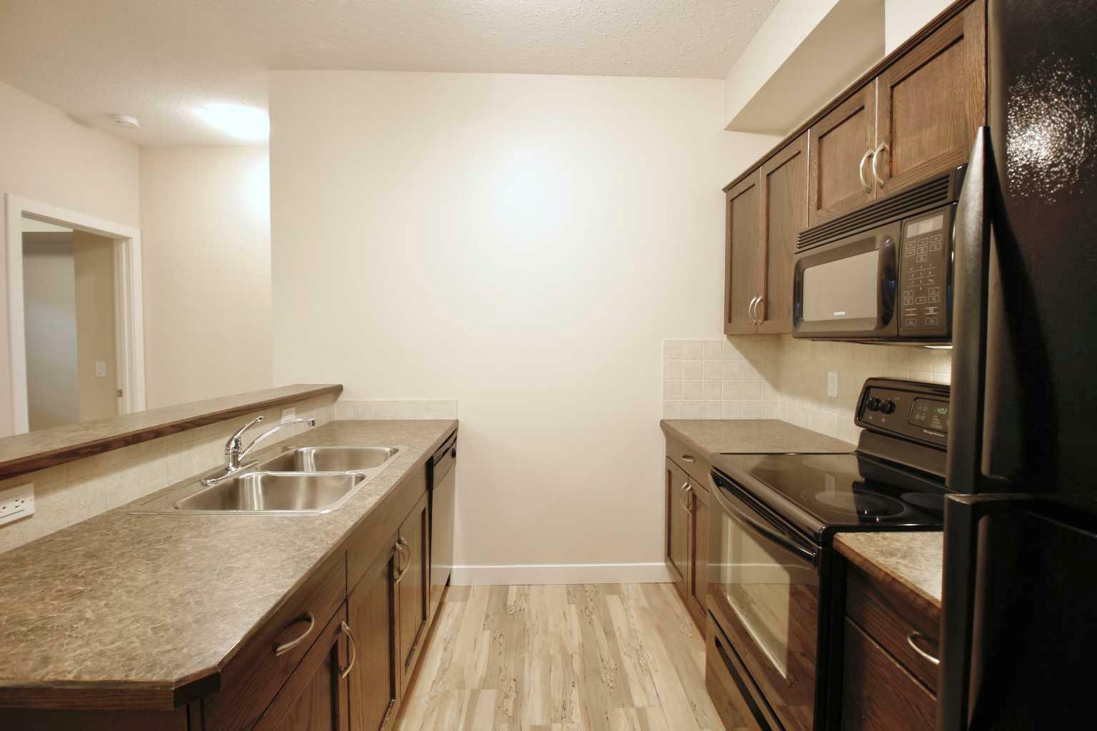 Property Photo:  109 Seabolt Drive 105  AB T7V 1K2 