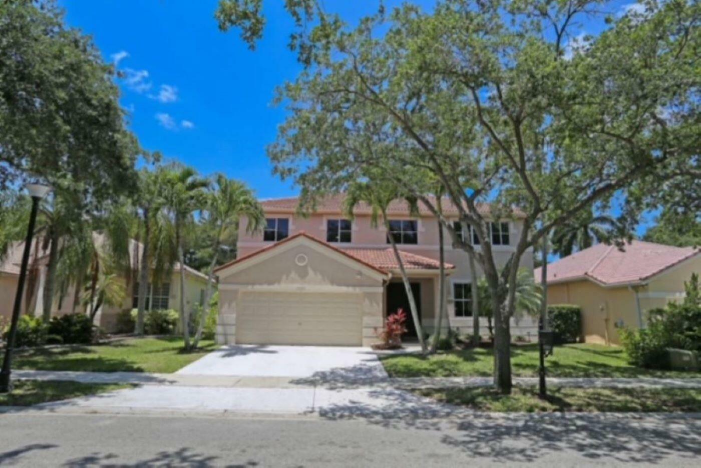 Property Photo:  4060 Staghorn Lane  FL 33331 