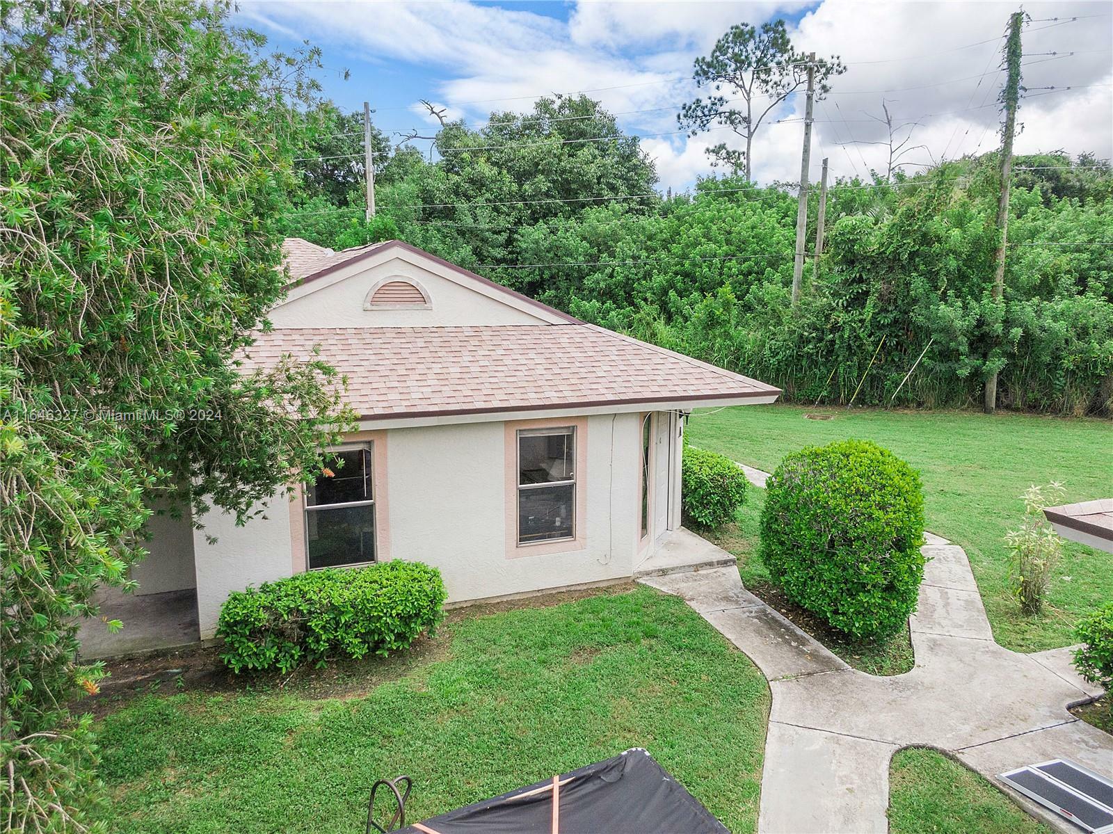 Property Photo:  2828 Stoneway Ln A  FL 34982 