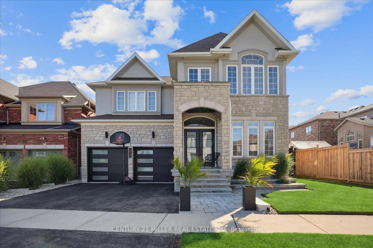 2420 Spring Meadow Way  Oakville ON L6M 0R6 photo