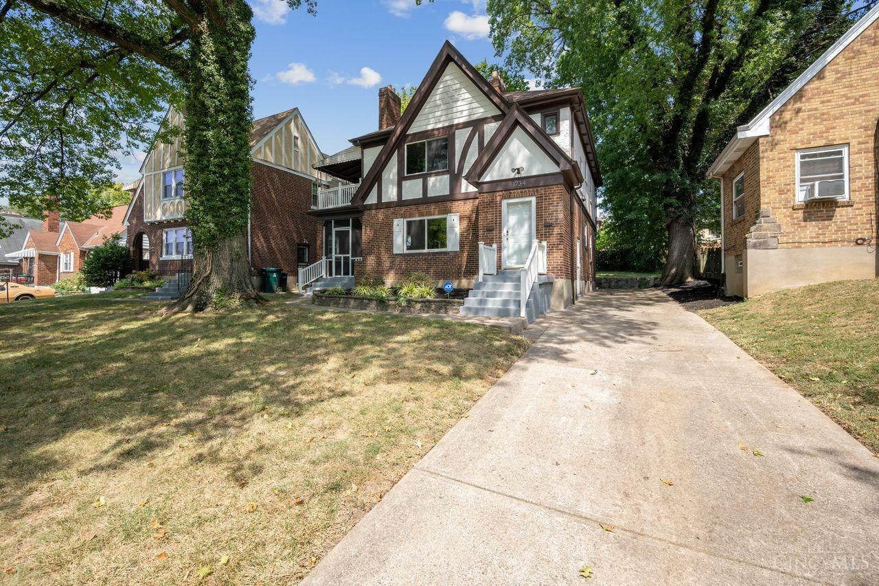 Property Photo:  1734 Catalina Avenue  OH 45237 