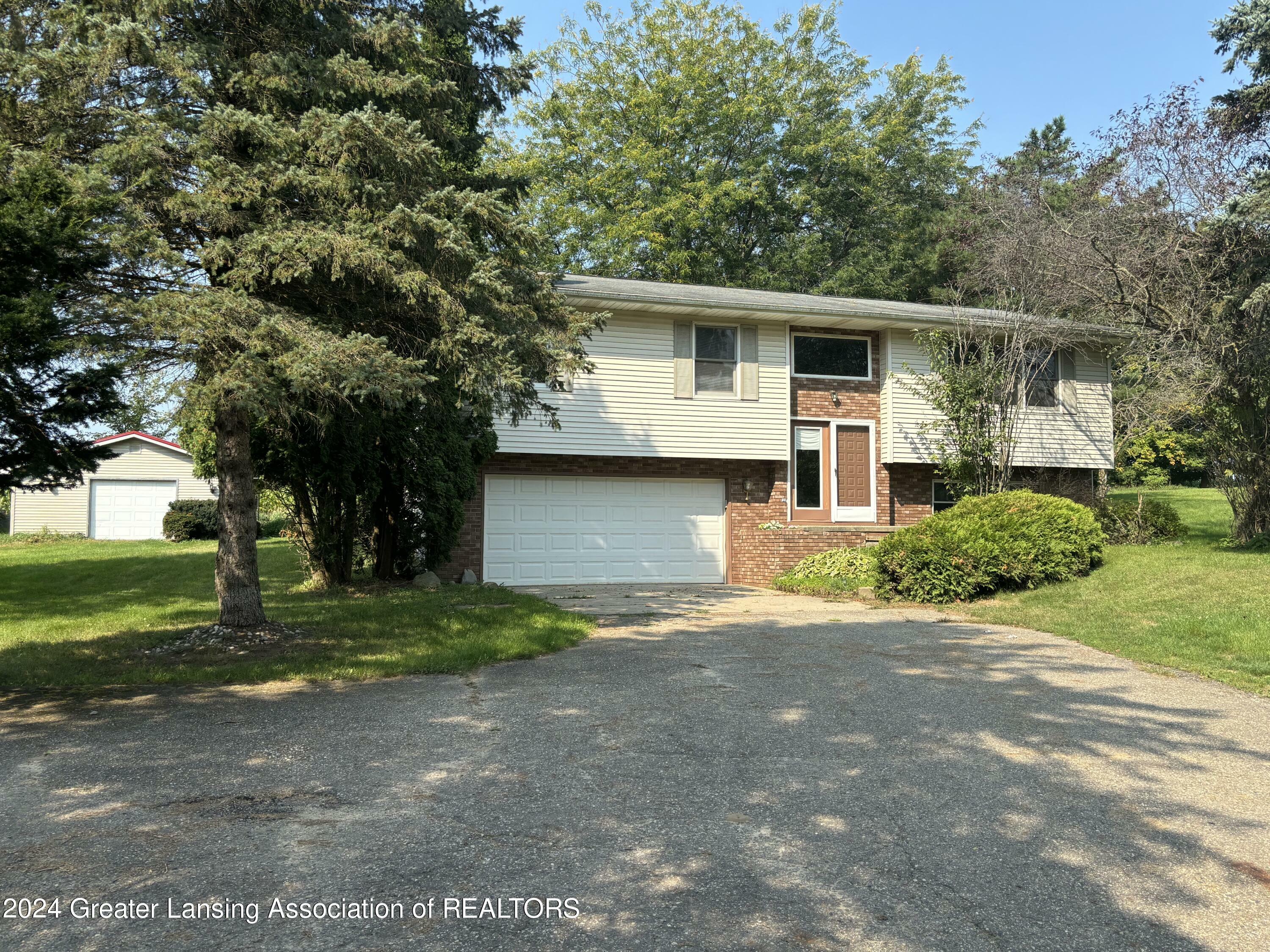 Property Photo:  1361 N Stewart Road  MI 48813 