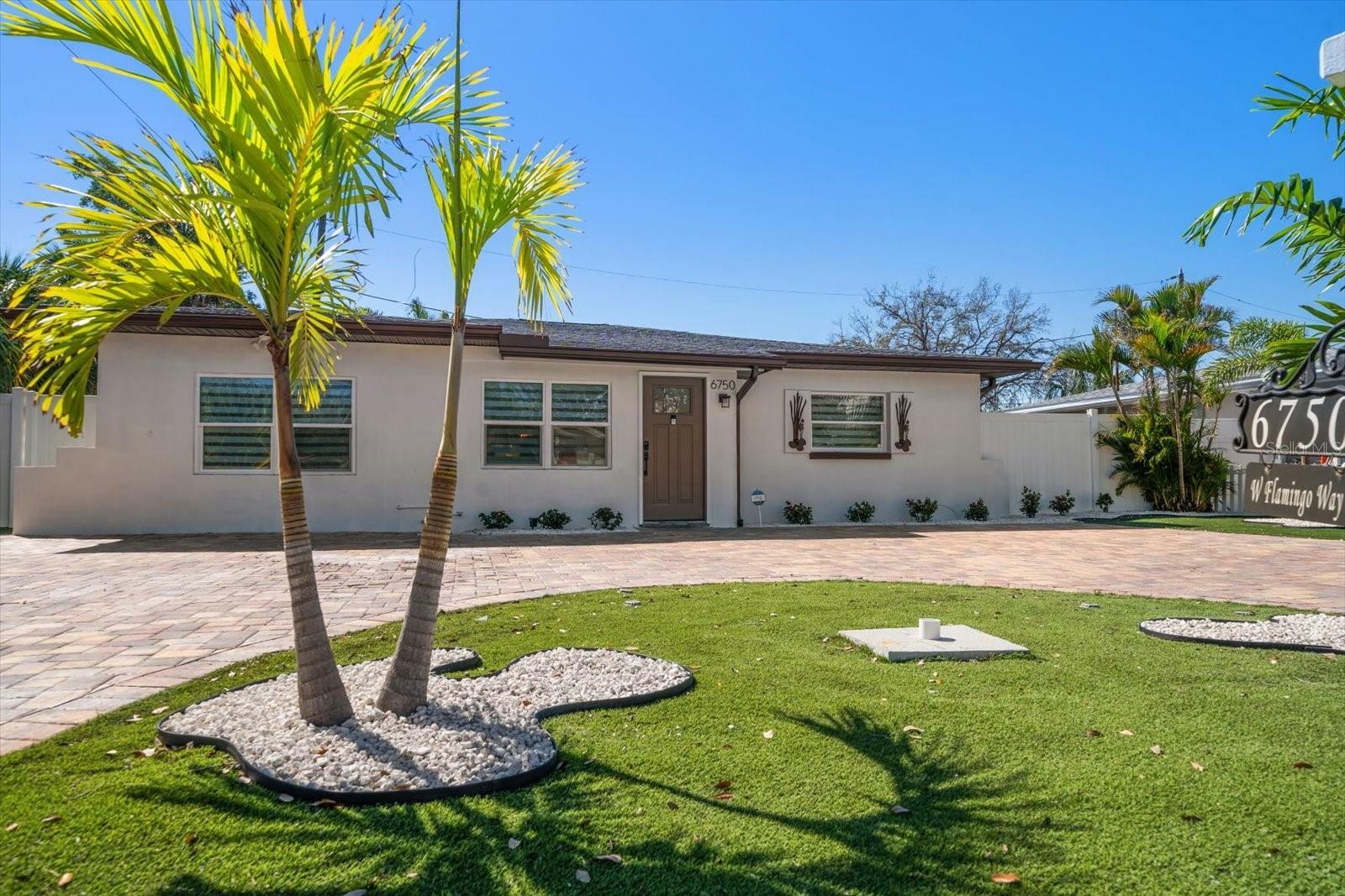 Property Photo:  6750 W Flamingo Way S  FL 33707 