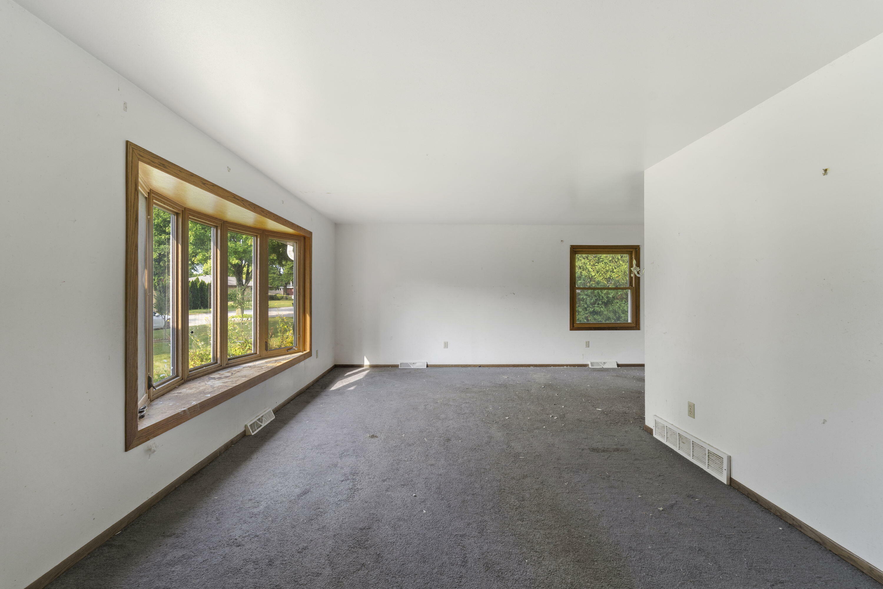 Property Photo:  6900 W Lindner Dr  WI 53132 