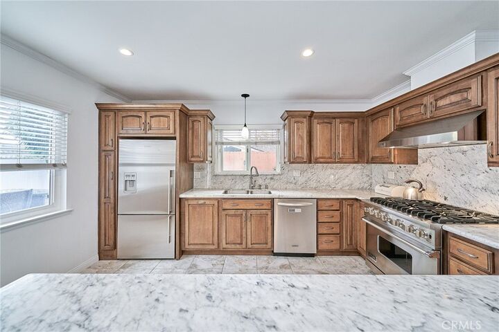 Property Photo: 5110 Emerald Street CA 90503