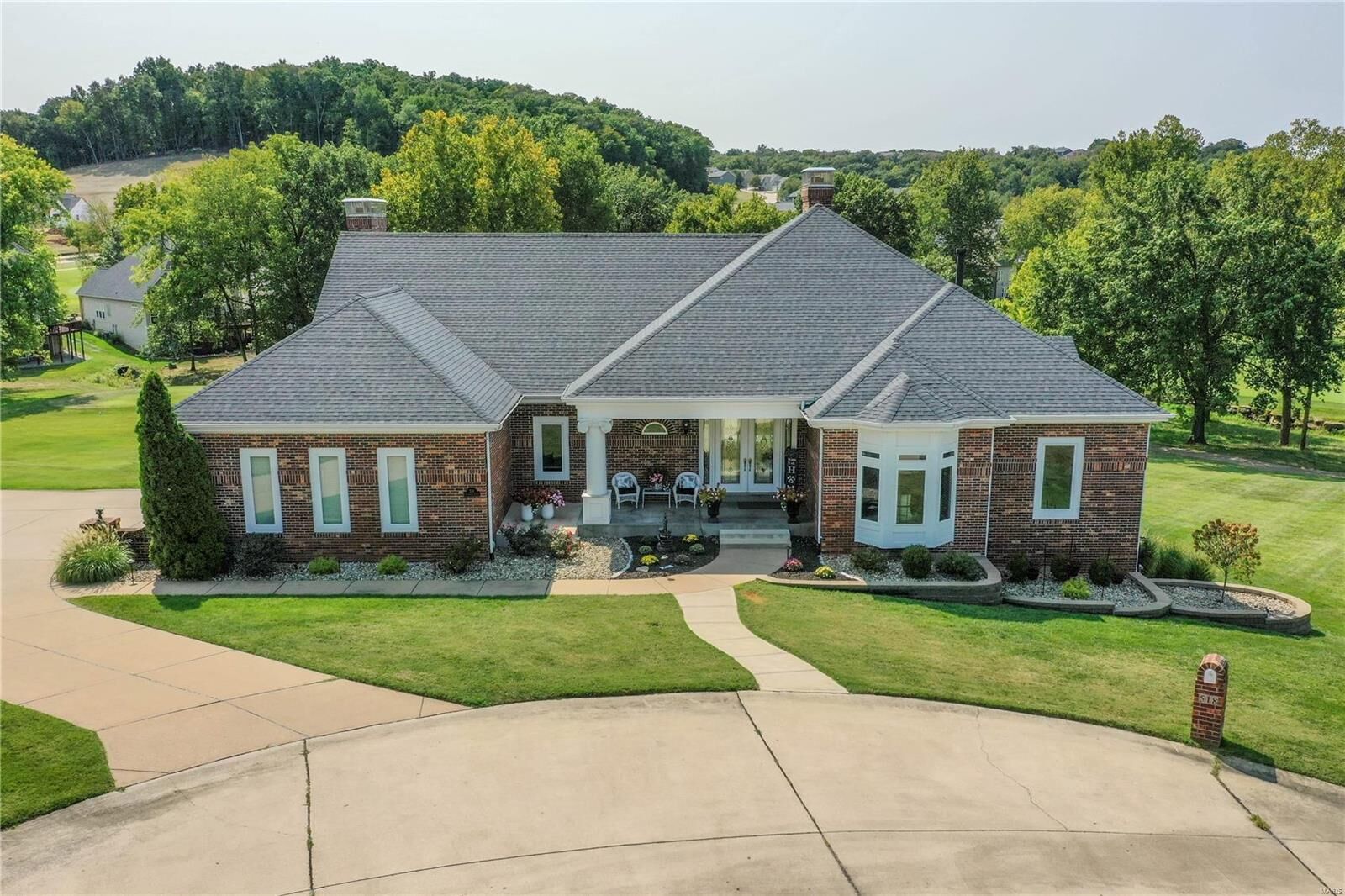 Property Photo: 518 Inverrary Court MO 63025