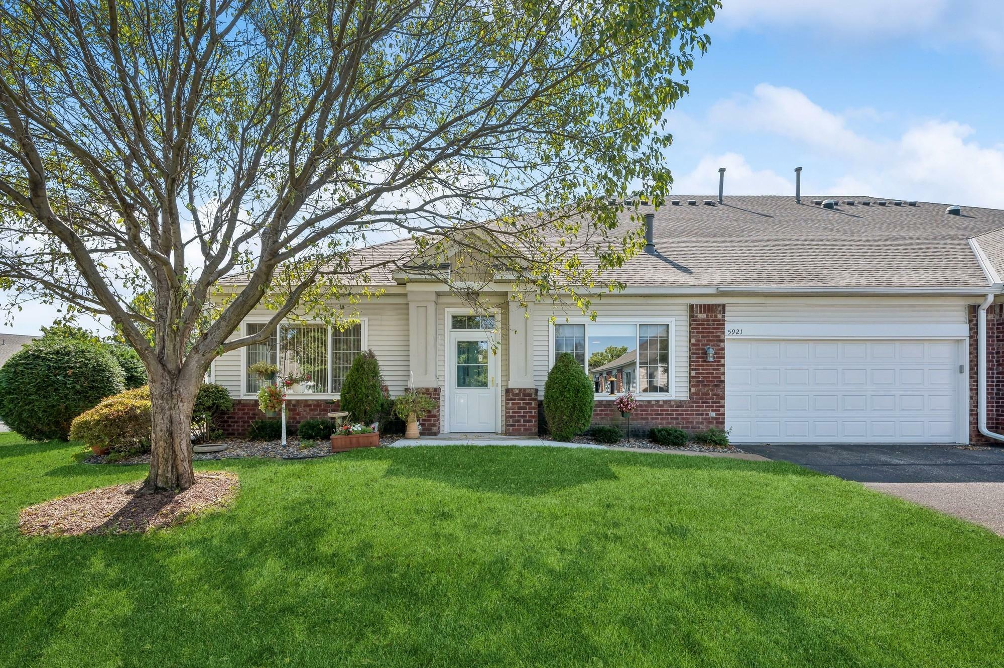 Property Photo:  5921 Prairie Ridge Drive  MN 55126 