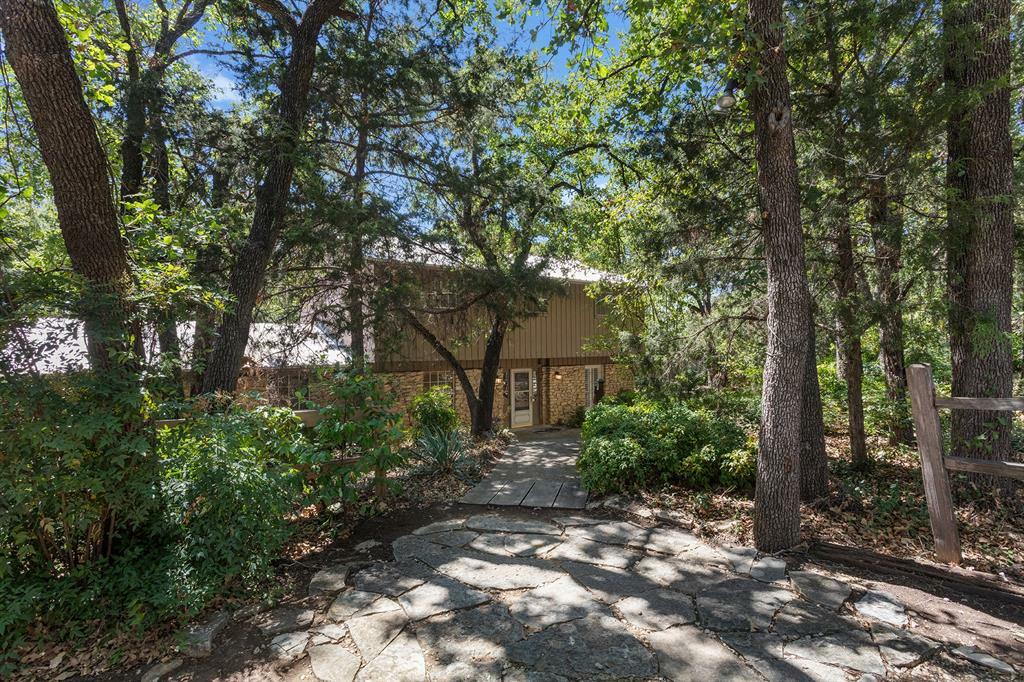 Property Photo:  2127 Los Robles Street  TX 76051 