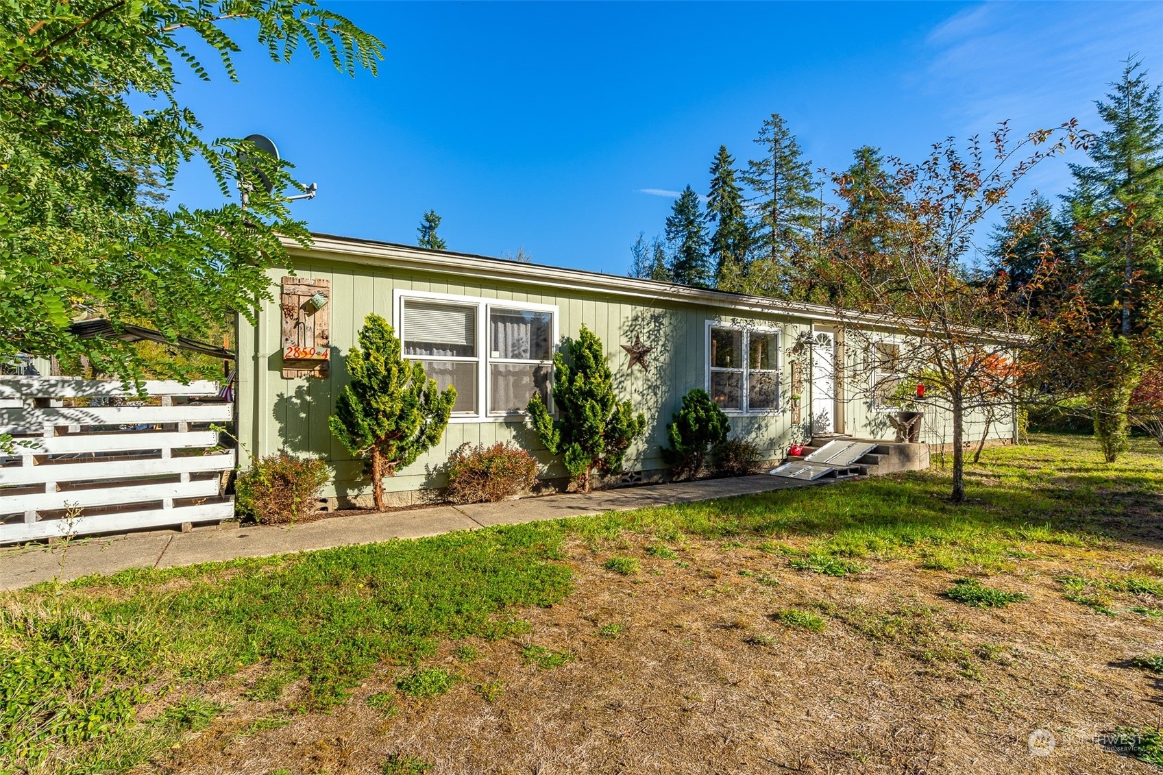 Property Photo:  2859 04 Centralia Alpha Road  WA 98570 