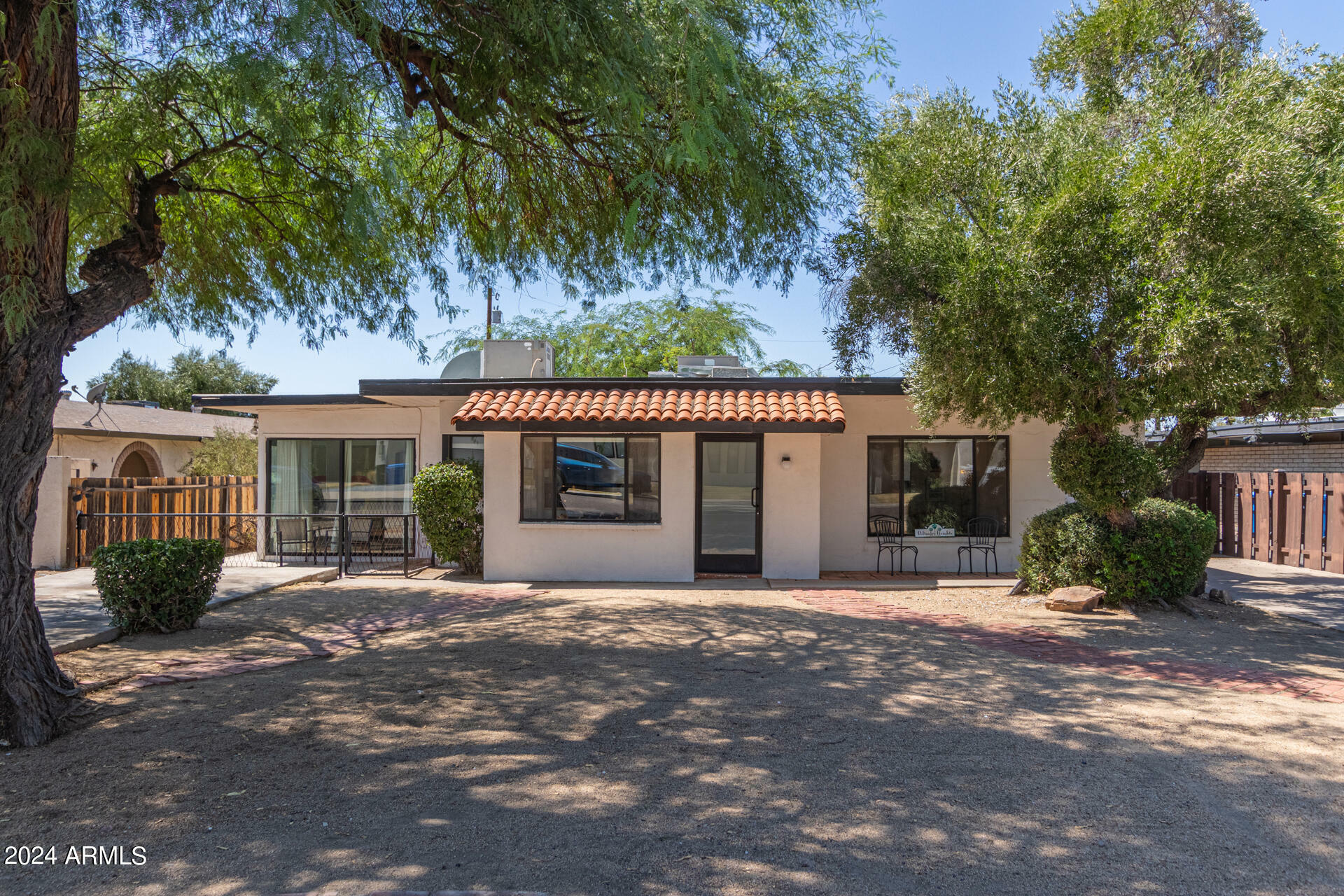 Property Photo:  5024 N 34th Street  AZ 85018 