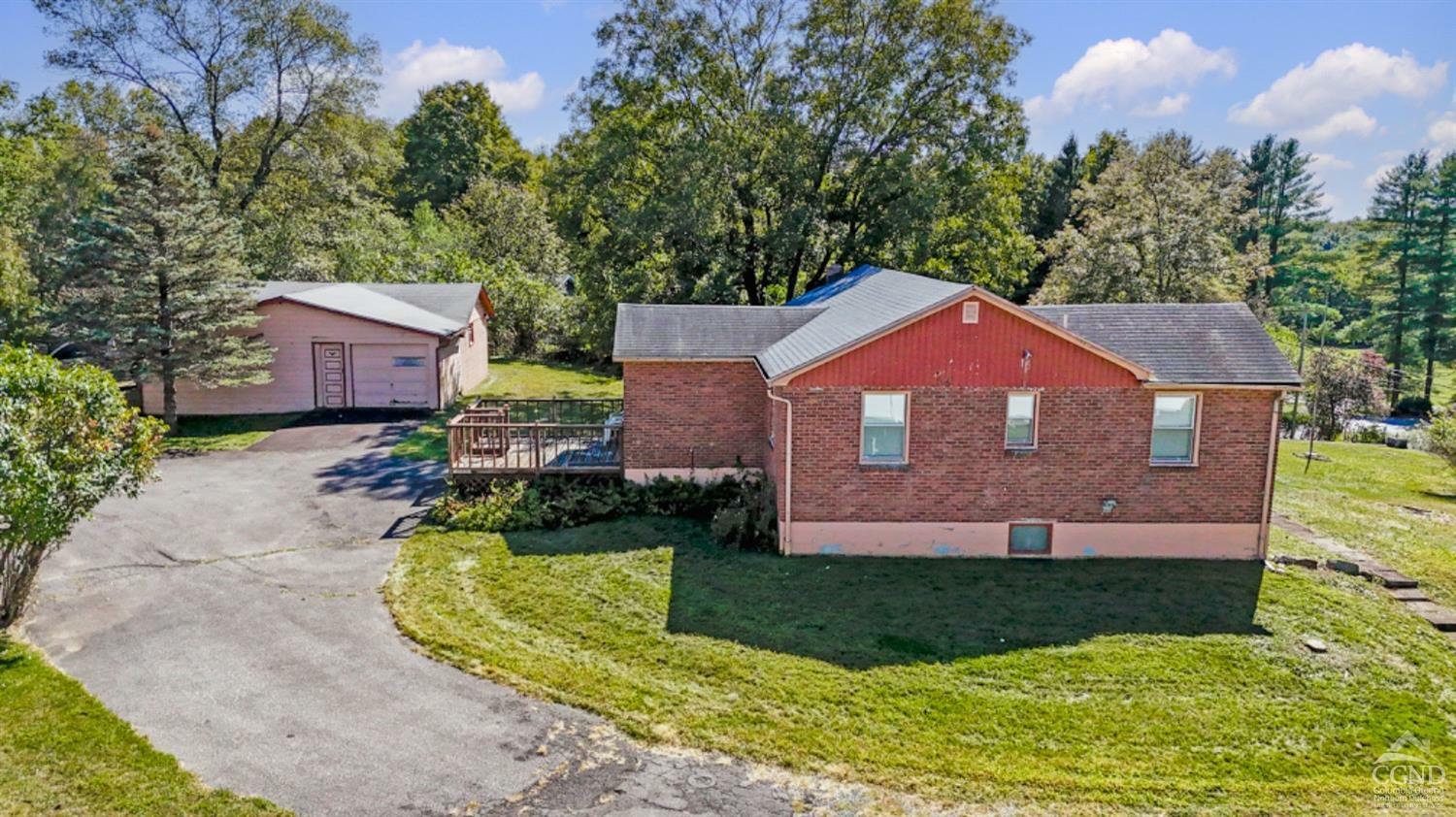 Property Photo:  20 Cedar Drive  NY 12571 