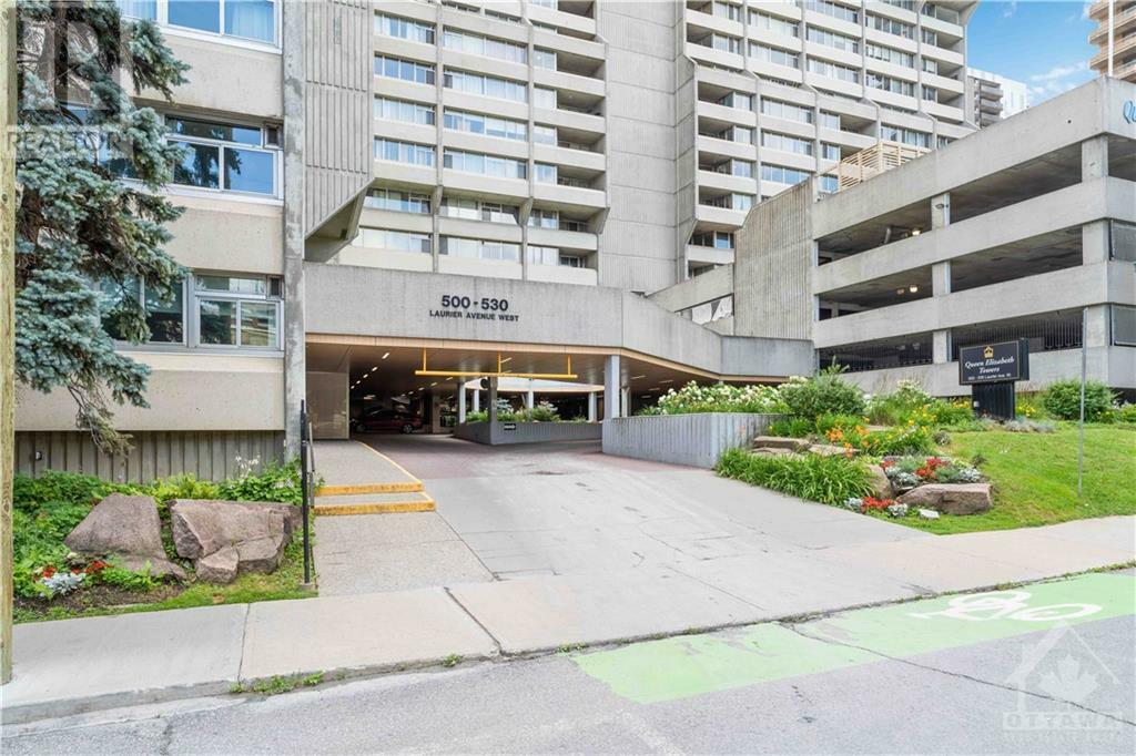 Photo de la propriété:  500 Laurier Avenue West 2308  ON K1R 5E1 